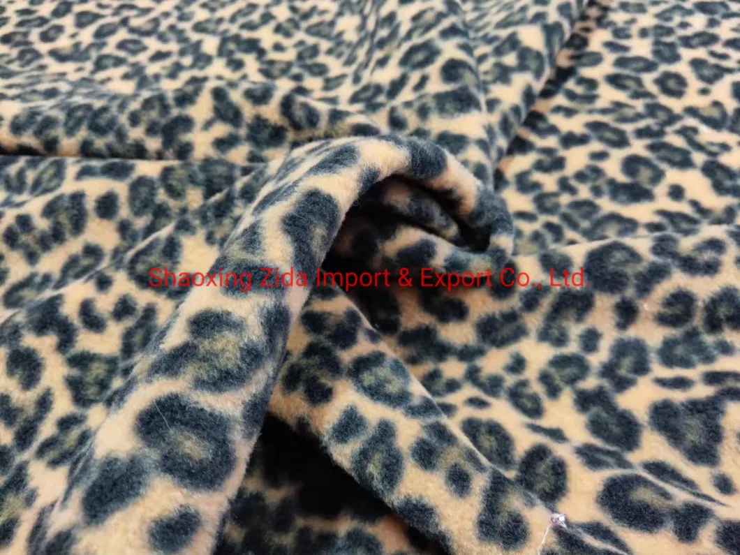 FDY150d/96f Double Side Brush One Side Anti-Pilling Polar Fleece with Leopard Printing Fabric